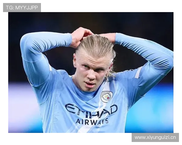 苏亚雷斯与哈兰德：全能中锋与终结机器的时代差异解析