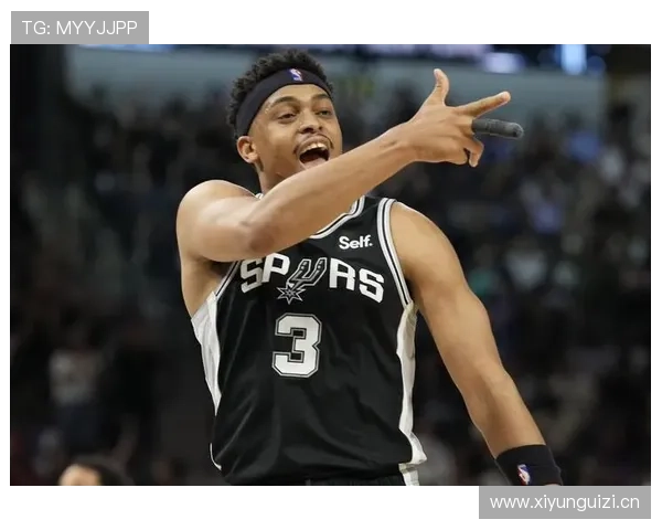 凯尔登·约翰逊三分效率提升显著，拉开队内得分差距