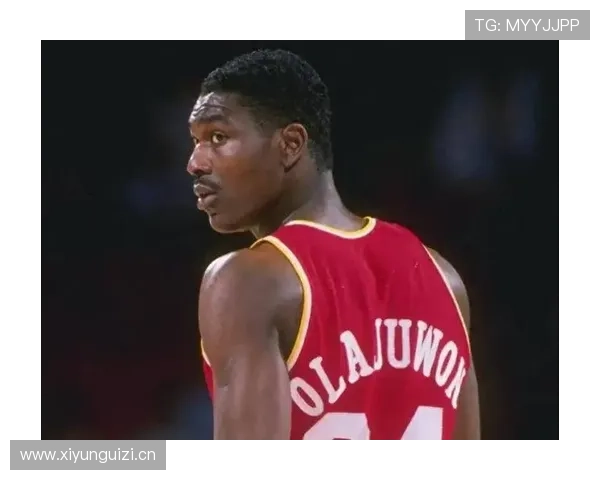 奥拉朱旺背筐单打效率高于同代中锋，造就篮下统治力